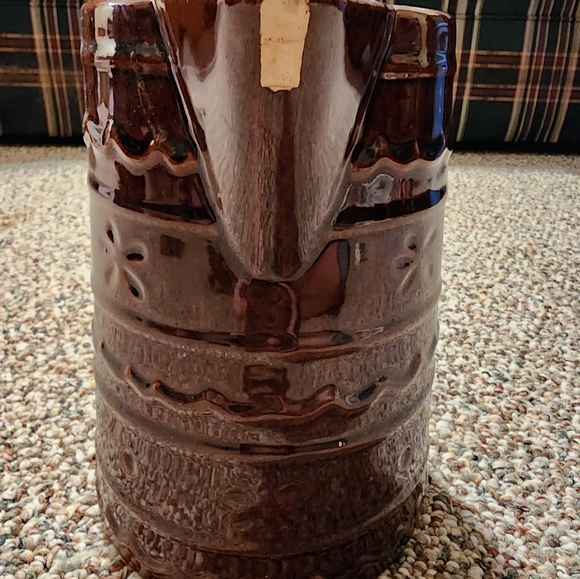 Marcrest Stoneware Pitcher - Picture 4 of 9